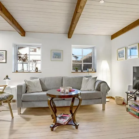 3 Bedroom Awesome In 内克瑟