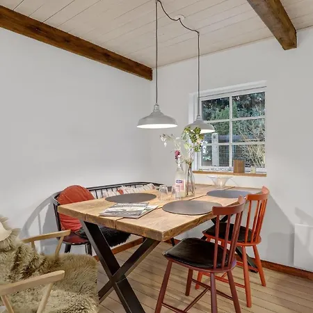 3 Bedroom Awesome In *