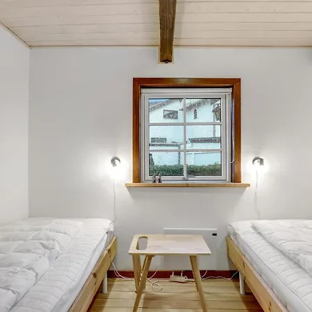 公寓 3 Bedroom Awesome In